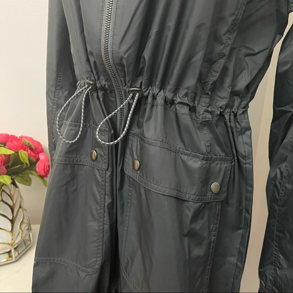 Eddie Bauer Medina Wind Parka New With Tag Size Medium - Duplicate - Picture 8 of 12